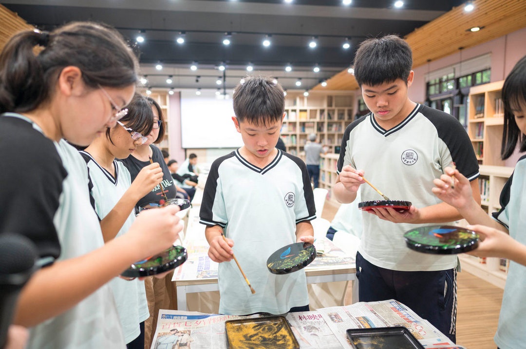 國立臺灣工藝研究發展中心館校合作計畫：「發現台灣工藝之美！工藝扎根風華再現」